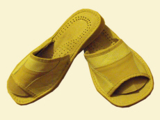 Výrobca papúč, obuvi, sandálov, papúč, drevákov, detskej obuvi, papúč z ovčej vlny, otepľovačov vlny