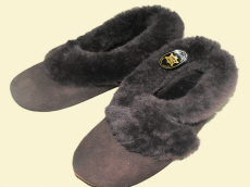 Výrobca papúč, obuvi, sandálov, papúč, drevákov, detskej obuvi, papúč z ovčej vlny, otepľovačov vlny